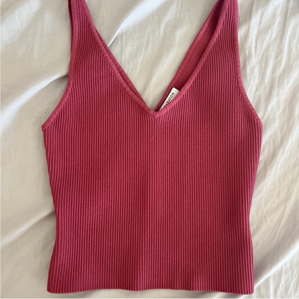 Aritzia Ribbed Tank Top in Deep Pink